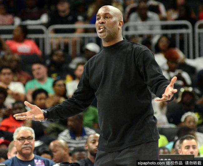 转会窗口里 转会窗口里